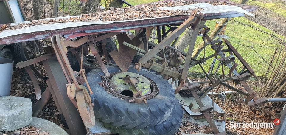 Przyczepki wóz plugi hakowki itp uszkodzony Oświęcim sprzedam