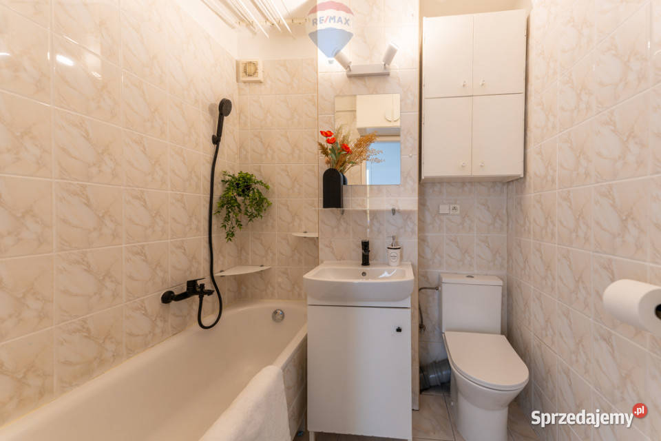 3 POKOJEDALEKI WIDOKMETROBEZ PROWIZJI sieć Warszawa