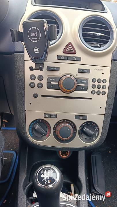 Opel Corsa d 12 benzyna szyberdach bagażnik Kraków
