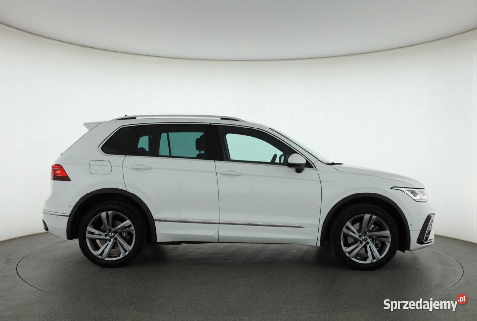 VW Tiguan 14 TSI eHybrid komputer pokładowy Tiguan