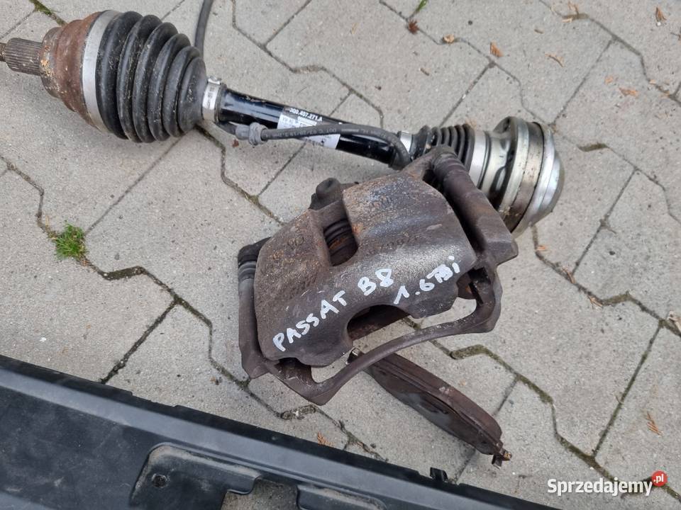 Audi A3 8V 8V5 Gril Atrapa Grill Znaczek Quattro Rok produkcji 2016 Skawina