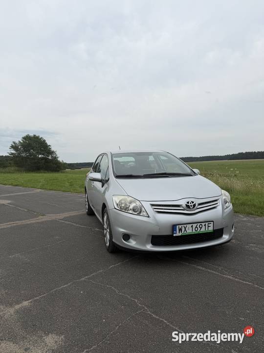 Toyota Auris I 13 NISKI PRZEBIEG Manual kupiony w polskim salonie Warszawa