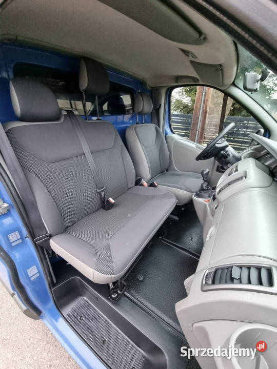 Opel Vivaro 20 CDTI Nowe Wtryski Szafki Klima immobilizer śląskie Wojkowice Kościelne