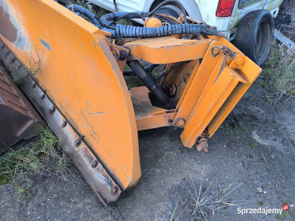 pług do śniegu boczny odśnieżny solarka