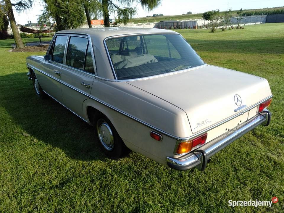 Mercedes w114 250s 280cm3 łódzkie Brzeziny