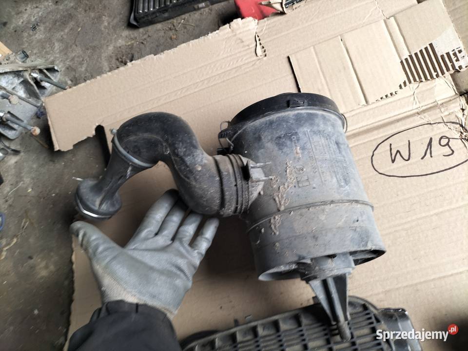 PEUGEOT 106 FILTR OBUDOWA FILTRA POWIETRZA DOLOT Panele sterowania, przełączniki