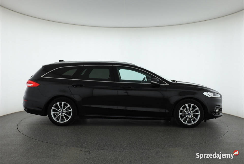Ford Mondeo 20 EcoBlue podgrzewane fotele Mondeo Piaseczno