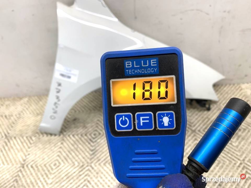 BŁOTNIK PRAWY PRZÓD LC9A VW GOLF VII Hatchback sprzedam