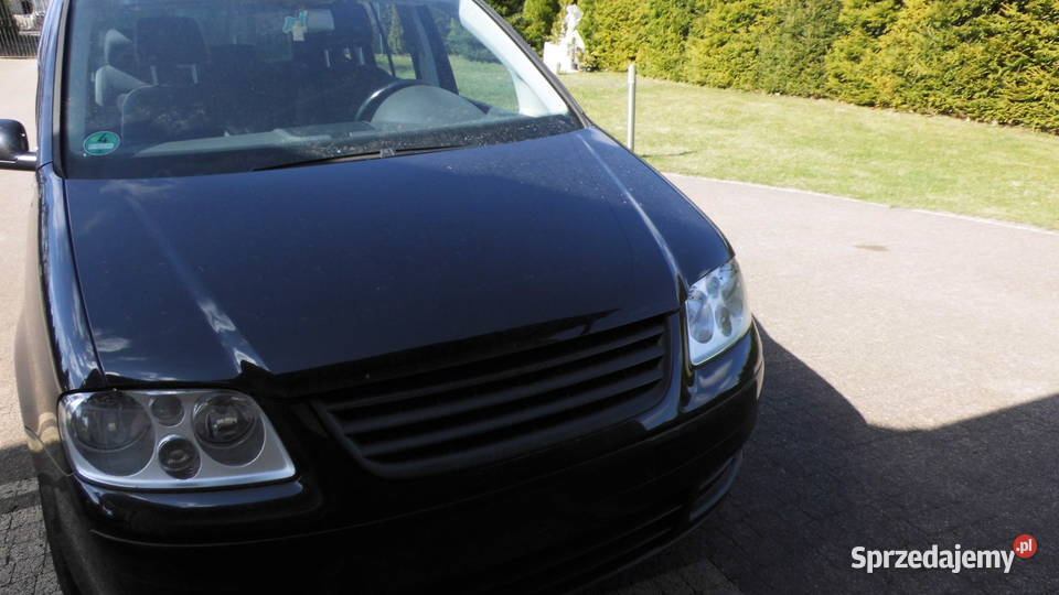 VW Touran 16 FSI czarny metalik LC9Z WSZYSTKIE Kościerzyna
