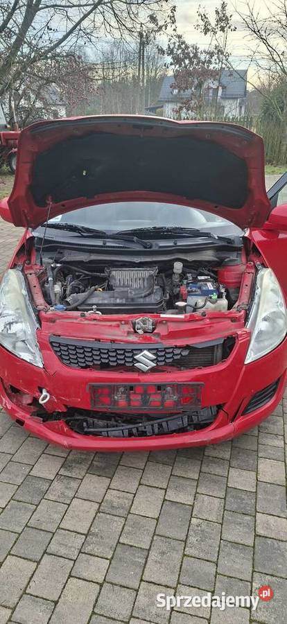Suzuki Swifr 2012 12BG lekko uszkodzony 1200cm3 Chęciny