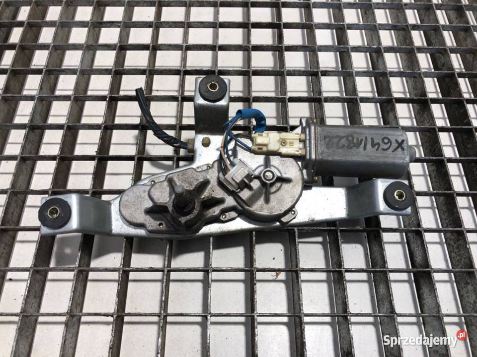 SILNIK WYCIERACZEK TYŁ SUBARU FORESTER I