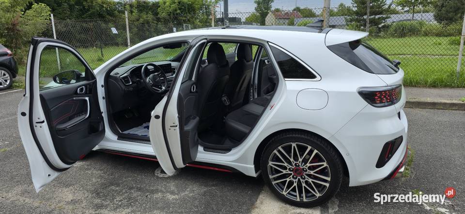 KIA CEED nowa nieuszkodzony