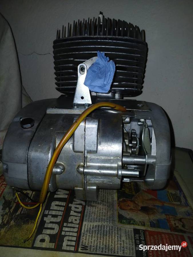 Nowy silnik W2 Wsk 175 Opole