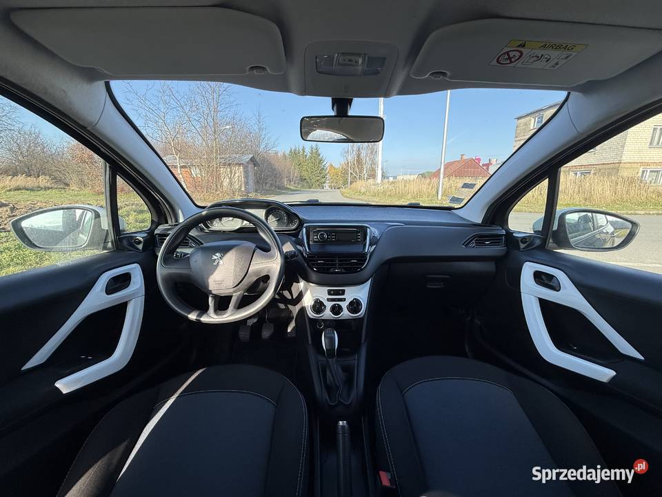 Peugeot 208 10 50 kW 2015 niski przebieg 35 000 208 Krosno