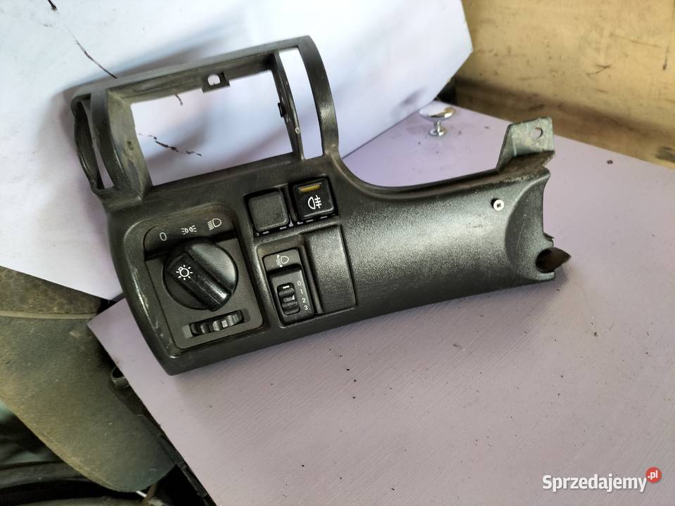 WŁĄCZNIK ŚWIATEŁ GŁÓWNYCH opel astra f Kamień-Kolonia