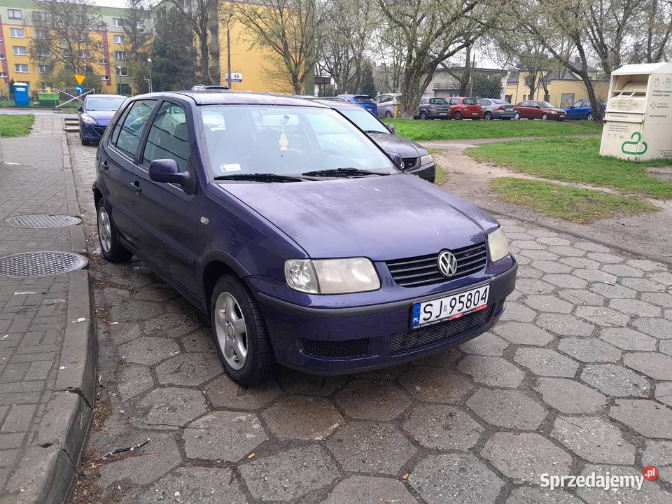 VW POLO