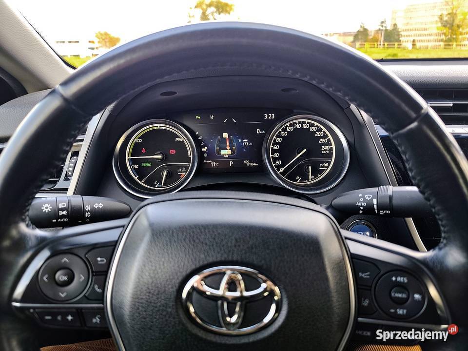 Toyota Camry Comfort Salon Serwis ASO Hybrid 218 ASR (kontrola trakcji)