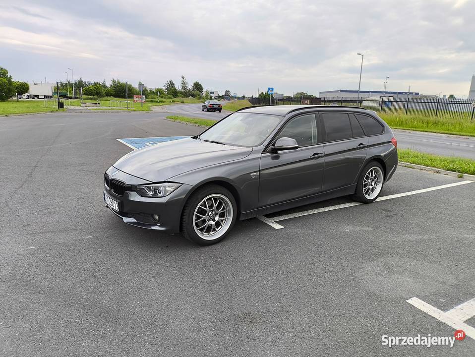 BMW F31 318d wymianie rozrządu bez wkladu czujnik deszczu sprzedam
