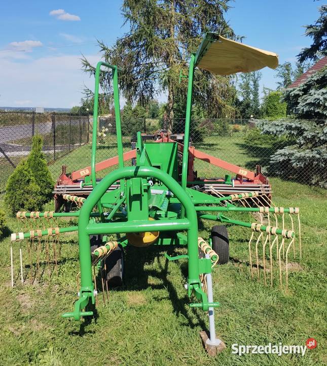 Zgrabiarka Krone swadro 345 stan nowe części Zgrabiarki i przetrząsacze pomorskie Chojnice sprzedam