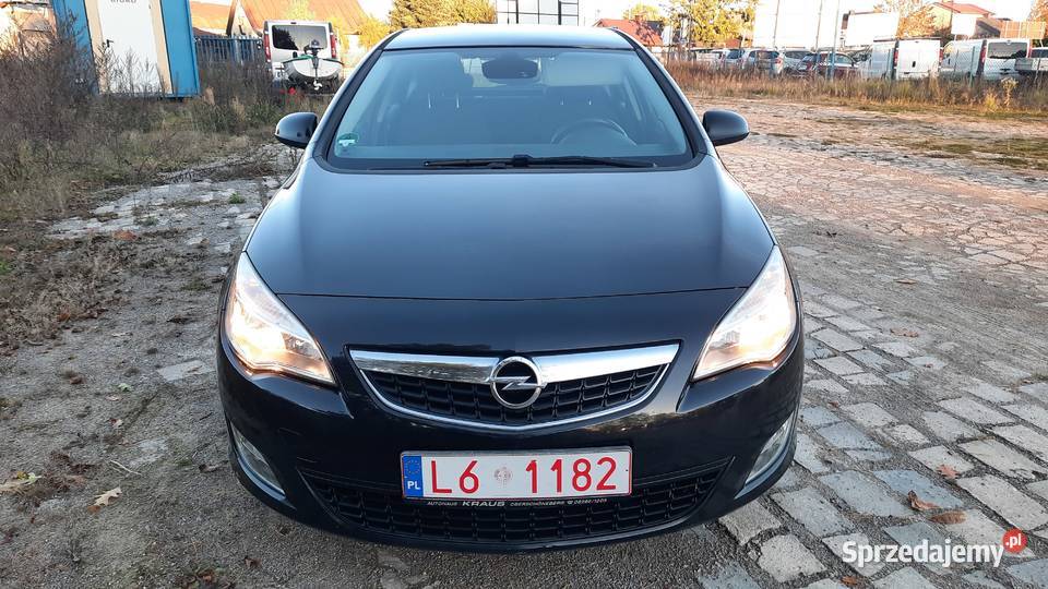 Opel Astra 14 16V Turbo benzyna 120 Klima gniazdo AUX Samochody osobowe Kraśnik
