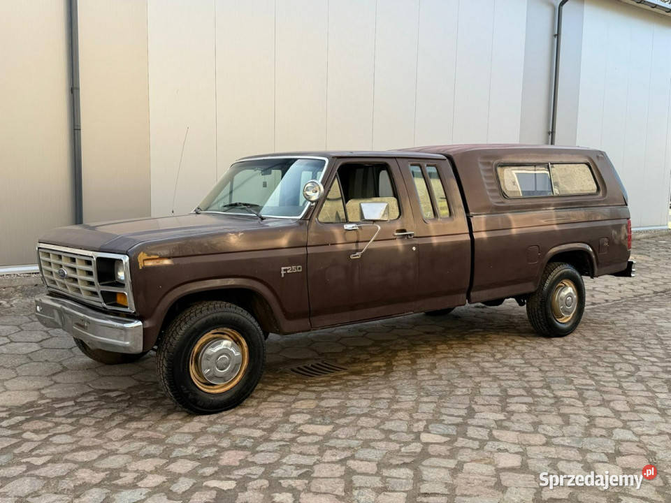 Ford F250 F250 400CID Super Cab California Motoryzacja Koszalin
