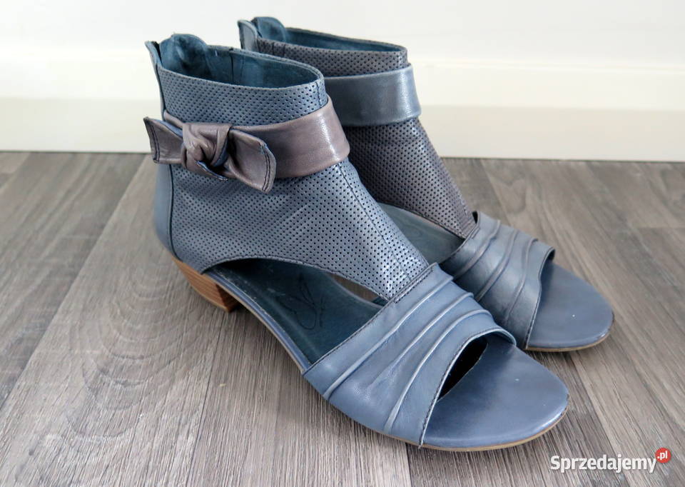 Piękne sandały Caprice skóra naturalna R 39 Caprice sprzedam