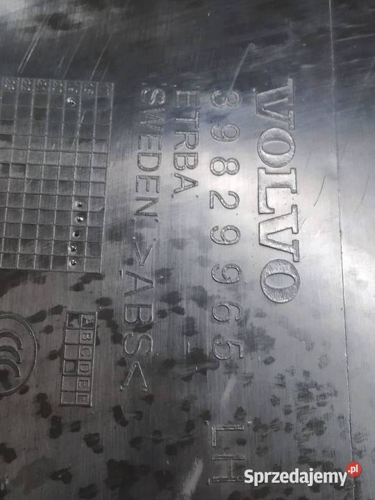 OSŁONA SŁUPKA B LEWA CZARNA 39829965 Volvo XC 90 osobowe Osłony i zaślepki sprzedam