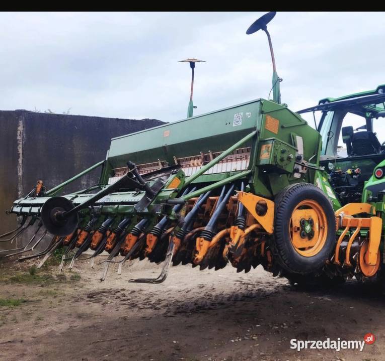 Siewnik amazone d830 Domatowo