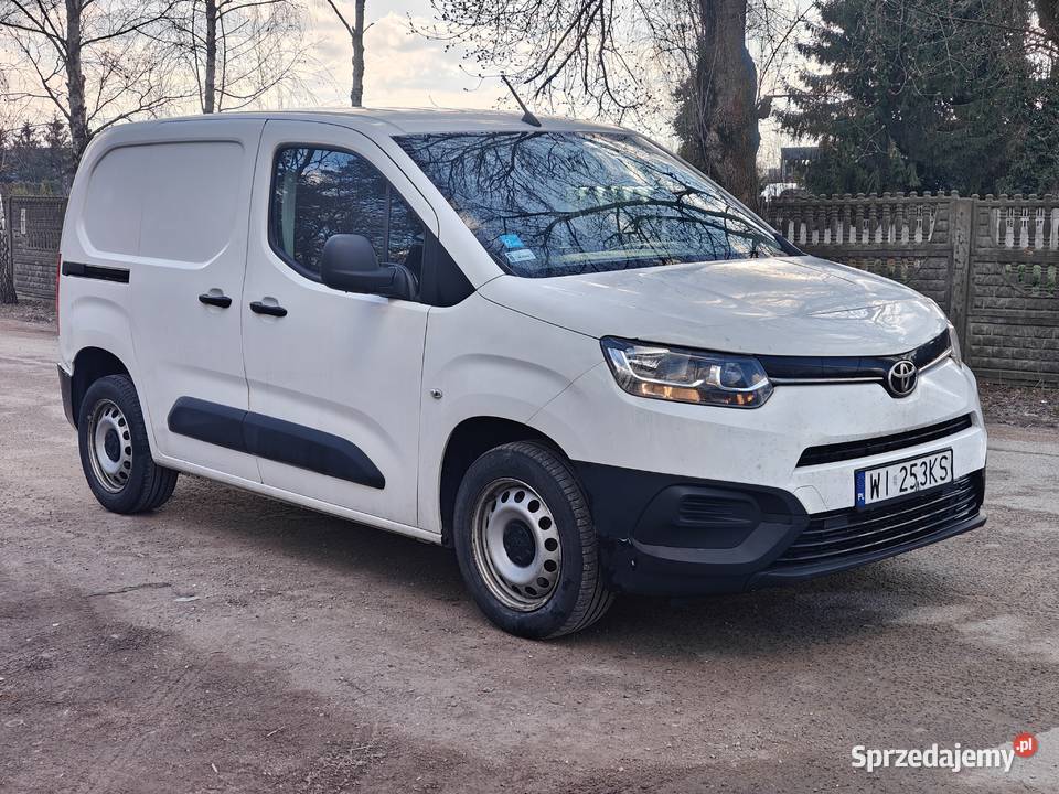 Toyota Proace 15hdi 2020r FVAT oszczędny wóz 1500cm3