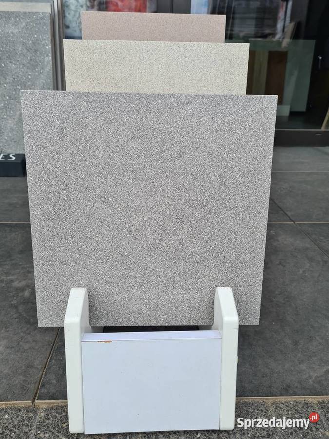Płytki GRES TECHNICZNY PIMENTO GRAFIT 30X30 GAT1