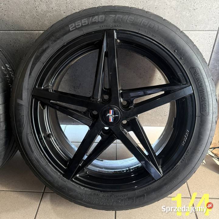 19 Ford Mustang felgi koła komplet 5x1143 ET40