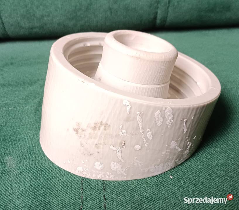 Porcelanowa ceramiczna oprawa skośna lampy PRL Zbylitowska Góra