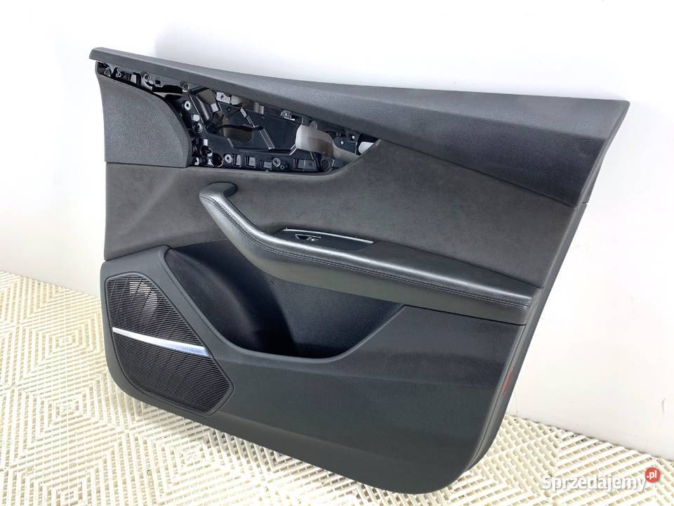 BOCZEK DRZWI PRAWY PRZÓD AUDI Q8 SUV TAPICERKA osobowe