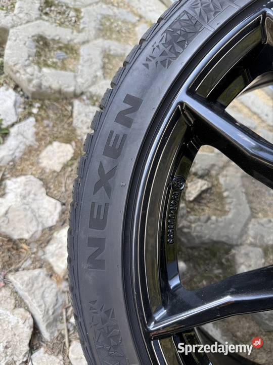 Felgi 18 5x112 z ładnymi zimowkami Brzana