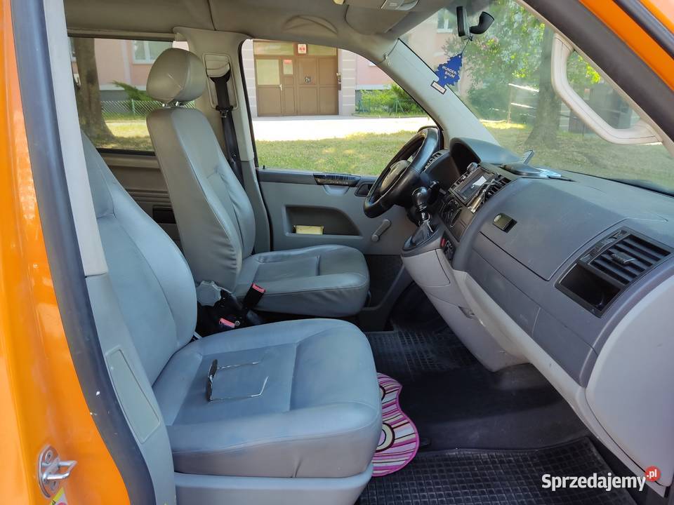 Long VW T5 r2007 poj 19tdi 9osob3 rzędy siedzeń światła przeciwmgłowe Elbląg