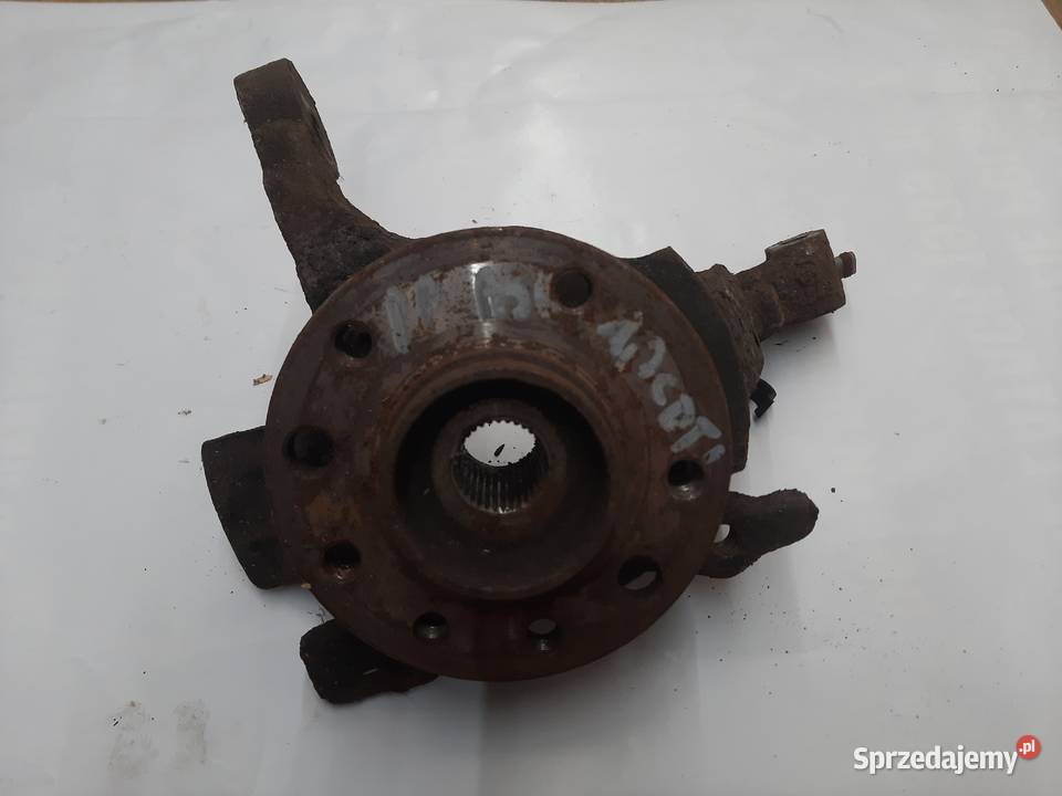 Opel Astra H 17 CDTI zwrotnica prawa przednia Ksawerów