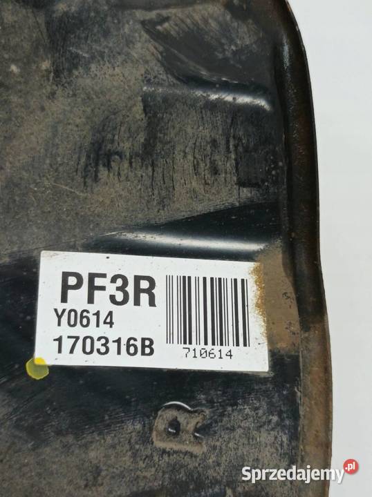 ZWROTNICA PRAWY PRZÓD 18 PLUGIN Toyota Prius IV