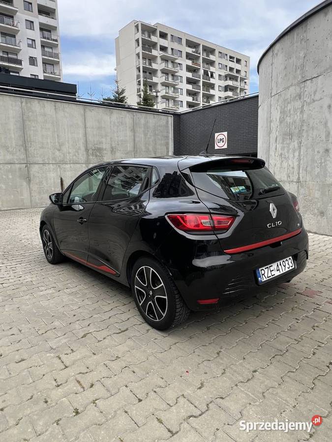 Renault Clio IV 09 TCE 2012r Hatchback 900cm3 Rzeszów
