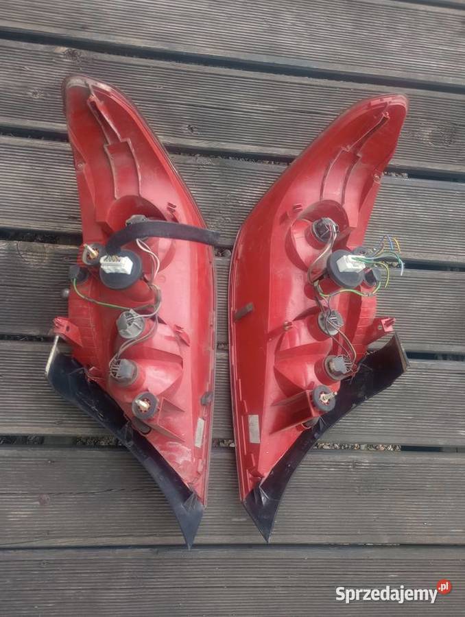 LAMPY tył Peugeot 407 coupe Oświetlenie