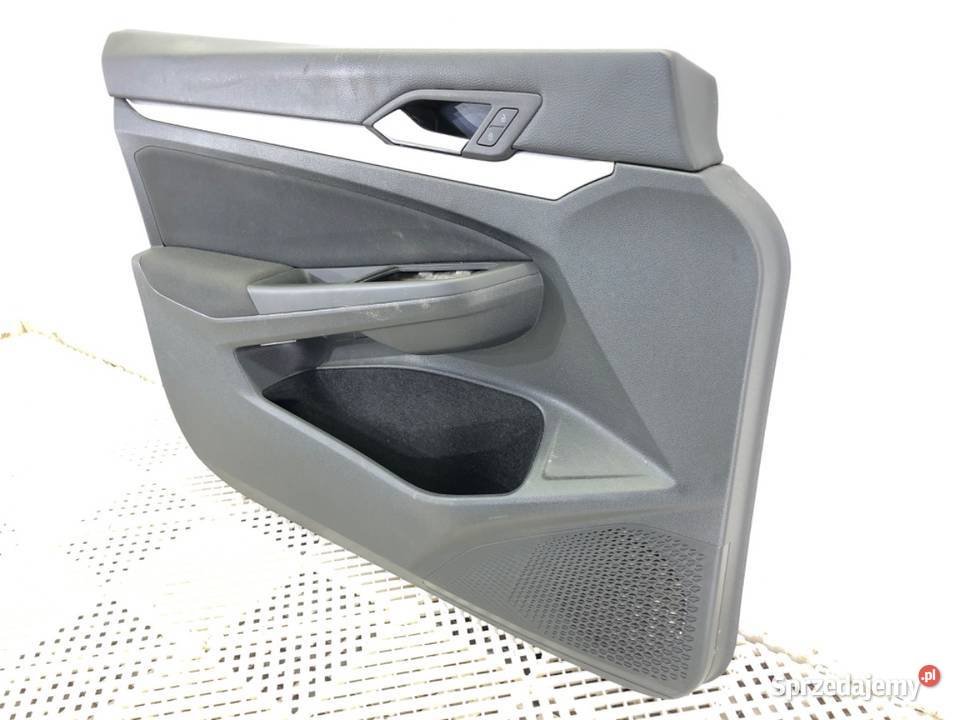 BOCZEK DRZWI LEWY PRZÓD VW GOLF VIII Kombi osobowe