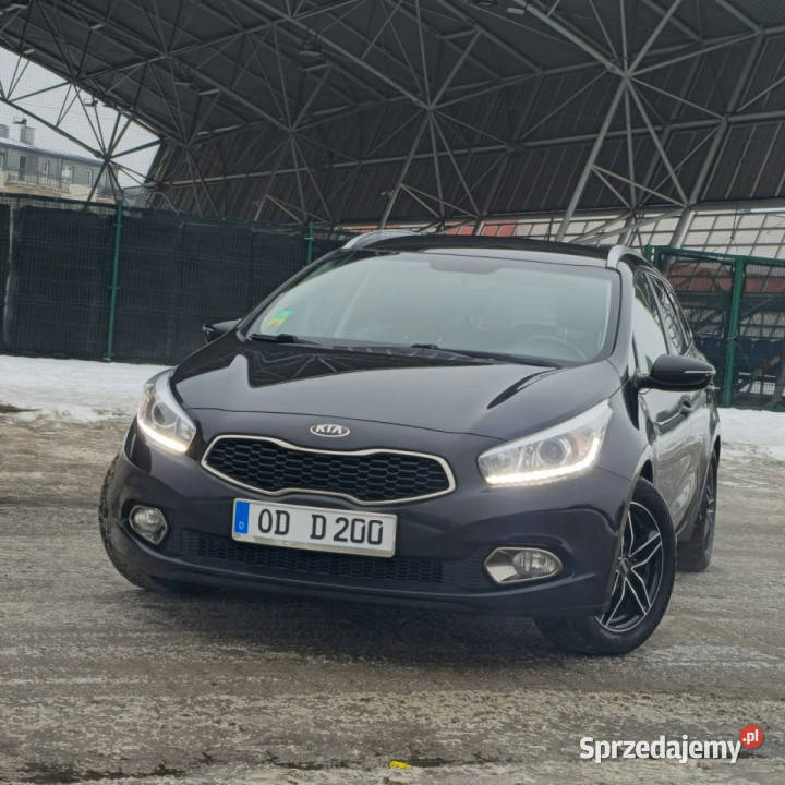 Kia Ceed Kia Ceed 16 GDI Fifa World Cup Edition podgrzewane fotele mazowieckie Ostrów Mazowiecka