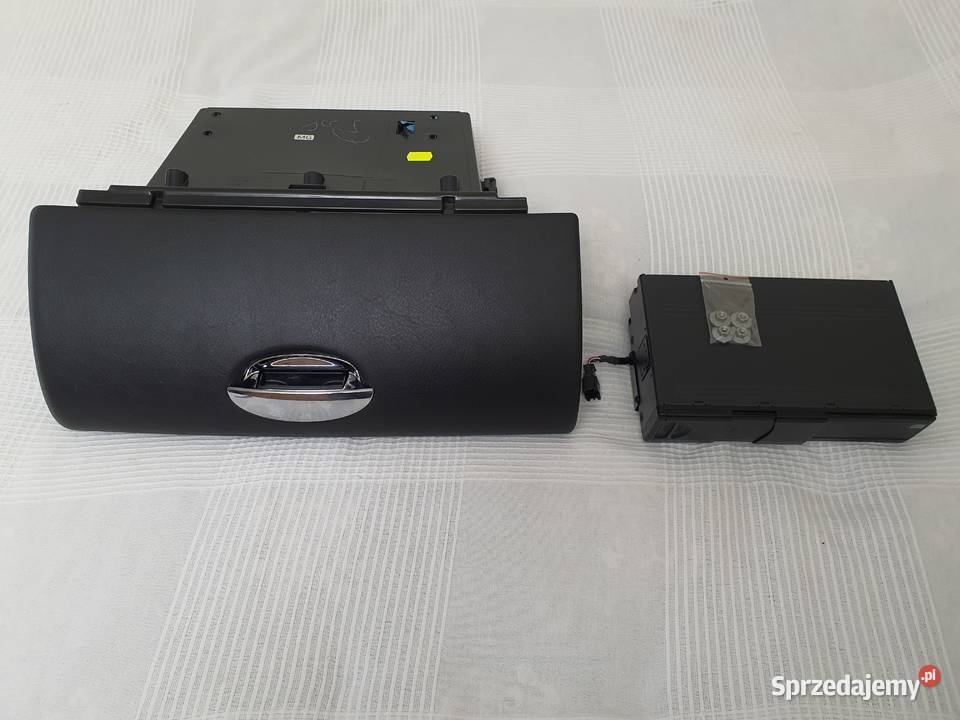 GLOVE BOX ASH GREY SCHOWEK PASAŻERA EUROPEJSKI osobowe Poznań sprzedam