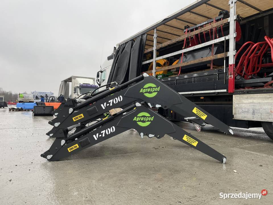9 Ładowacz czołowy Agrosped V700 URSUS ZETOR MF nieuszkodzony Maszyny rolnicze pomorskie Gdańsk