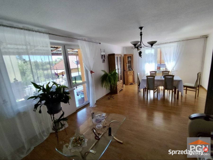 Dom wolnostojący Trzebiatów 220m2 sprzedam