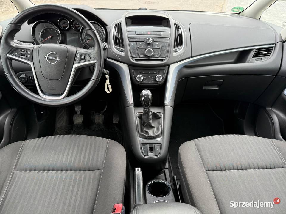 OPEL ZAFIRA C 14TURBO 140 z 2013r 7osobowa Zafira pomorskie