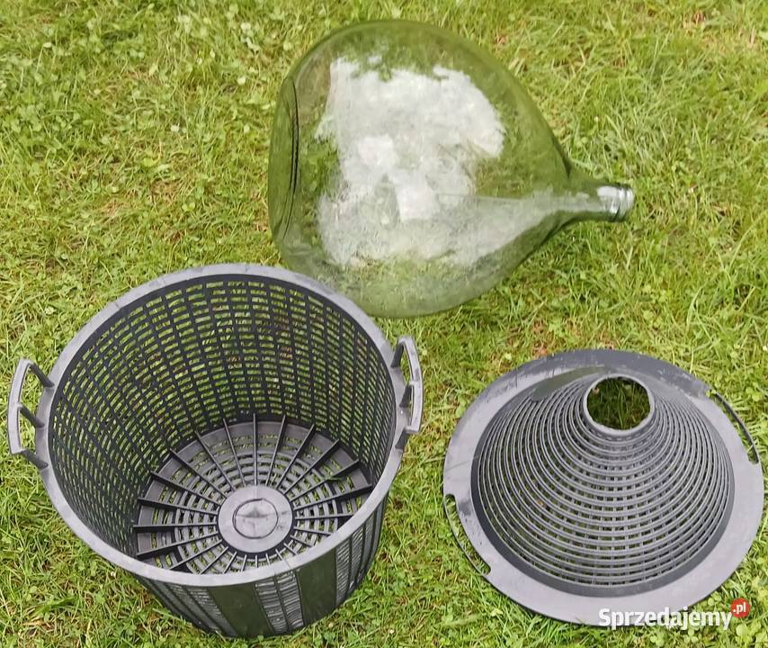 butlagąsior na wino 34 L w plastikowym koszu z