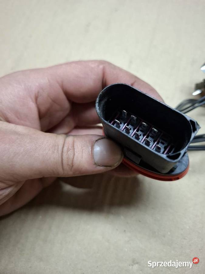 Wiązka lampy prawy przód 9 PIN VW Crafter I prawe Przyborów