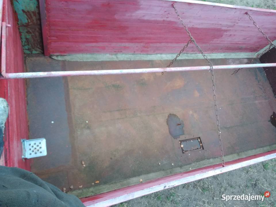 przyczepa z rozrzutnika Chojnik