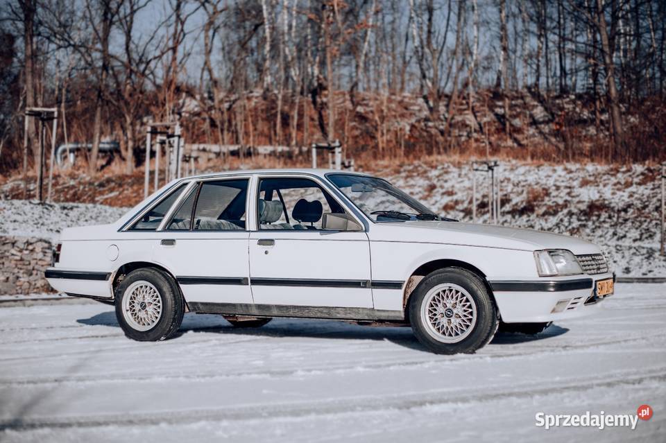 Opel Senator A2 1983 25E Benzyna Automat Zabytek 140KM Senator