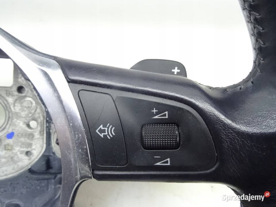 4E0419091BD AUDI A8 D3 KIEROWNICA MULTI LOPATKI Przemęt
